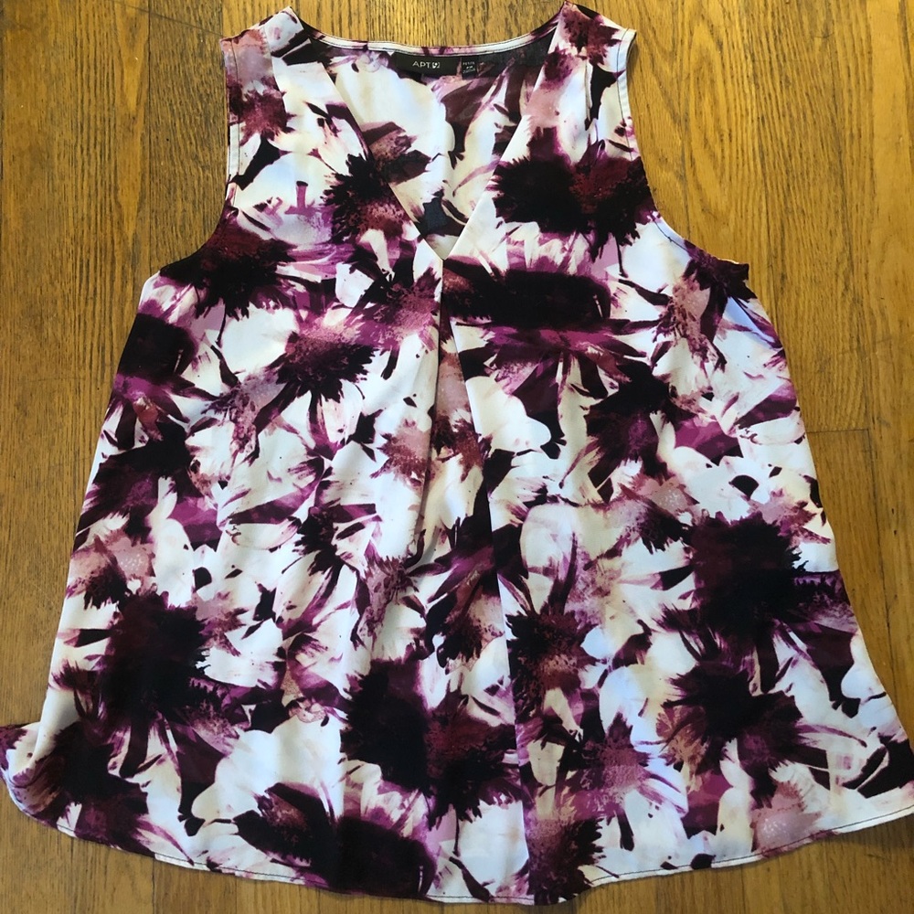 Apt 9 Sleeveless dress shirt Tank Top